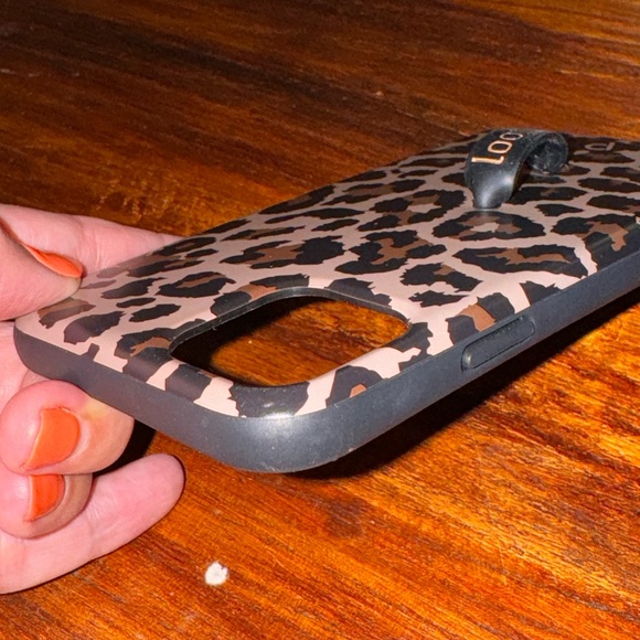 LOOPY iPhone 11 Pro Max (6.5 screen) EUC - Picture 6 of 7